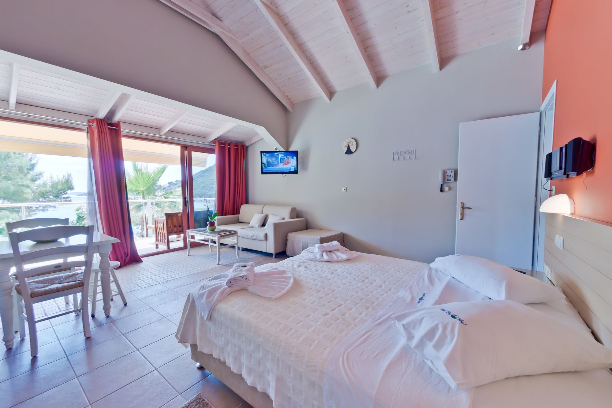 Rouda Bay Beach Hotel Mikros Gialos Zewnętrze zdjęcie